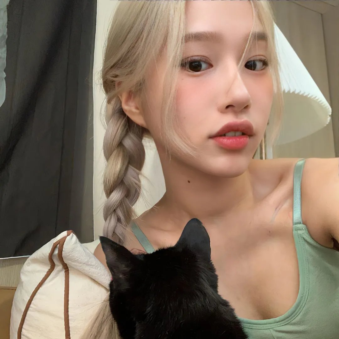 亲爱的小小忧愁 海报